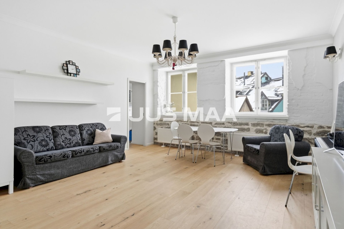 Tallinn, Põhja-Tallinna linnaosa, Kalamaja, Põhja pst 21b