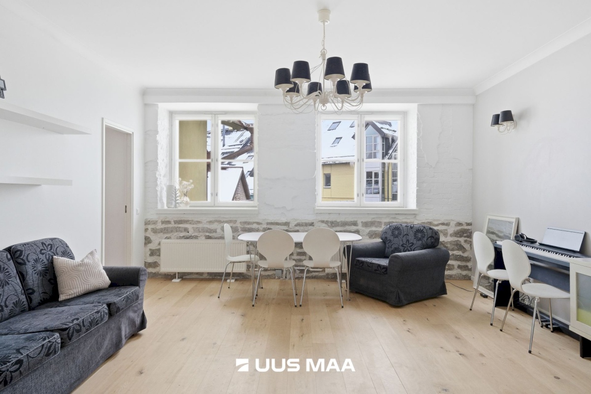 Tallinn, Põhja-Tallinna linnaosa, Kalamaja, Põhja pst 21b