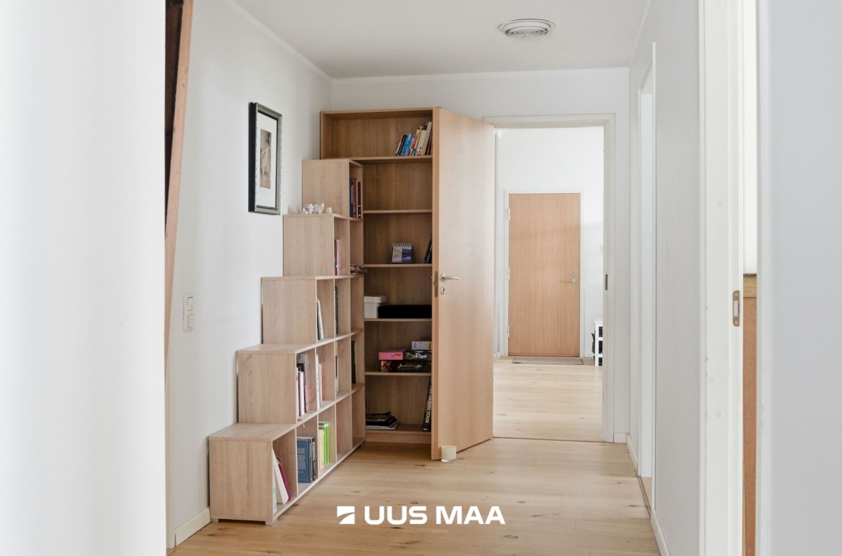 Tallinn, Põhja-Tallinna linnaosa, Kalamaja, Põhja pst 21b