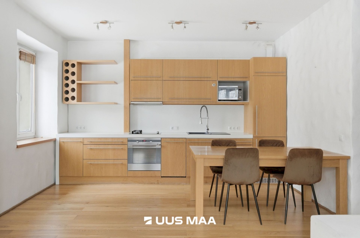 Tallinn, Kesklinna linnaosa, Raua 21