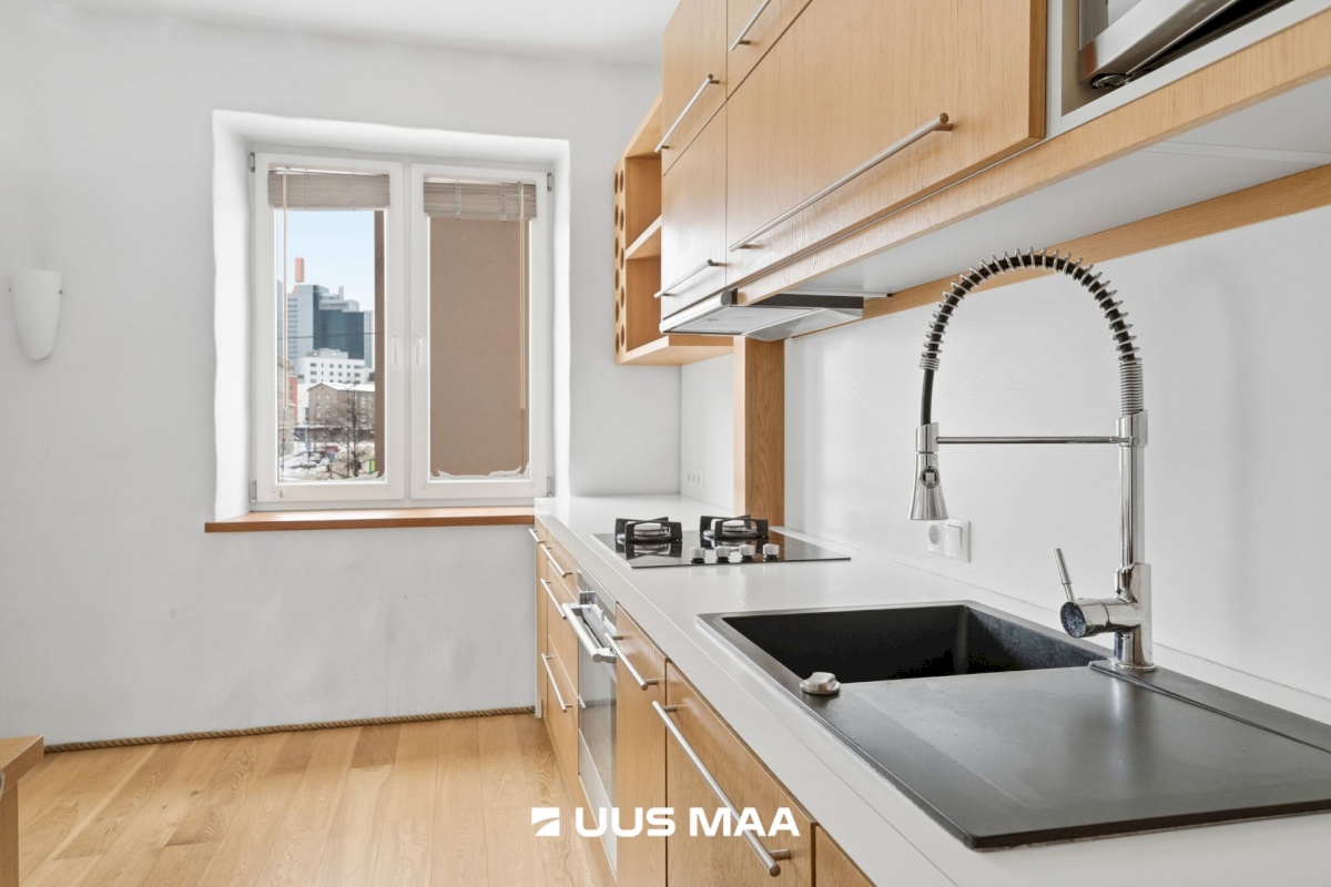 Tallinn, Kesklinna linnaosa, Raua 21