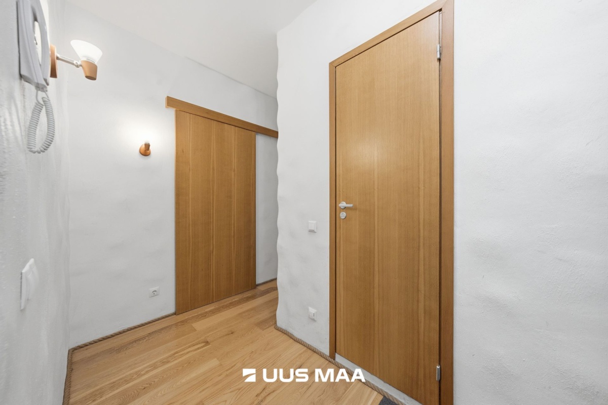 Tallinn, Kesklinna linnaosa, Raua 21