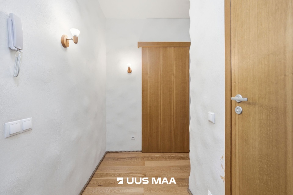 Tallinn, Kesklinna linnaosa, Raua 21