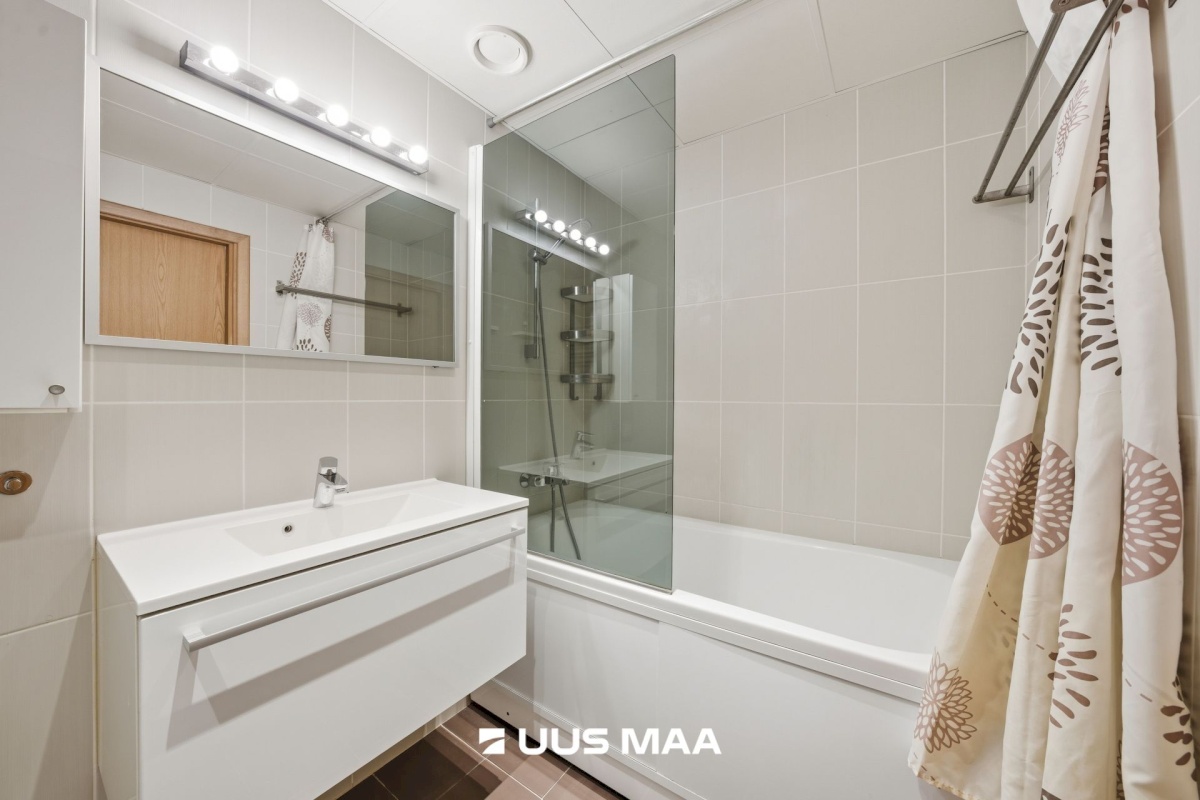 Tallinn, Mustamäe linnaosa, Mustamäe, Sõpruse pst 230