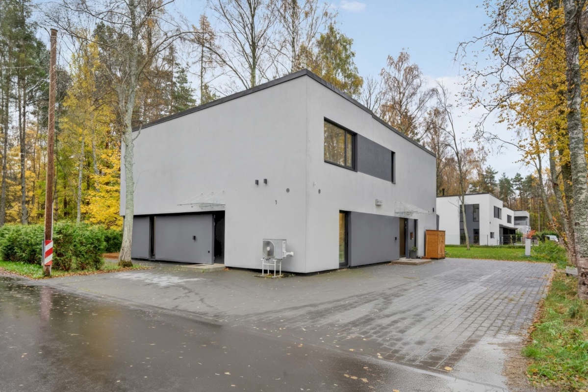 Tallinn, Pirita linnaosa, Naistepuna tee 1