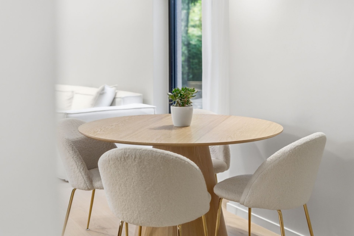 Tallinn, Pirita linnaosa, Naistepuna tee 1