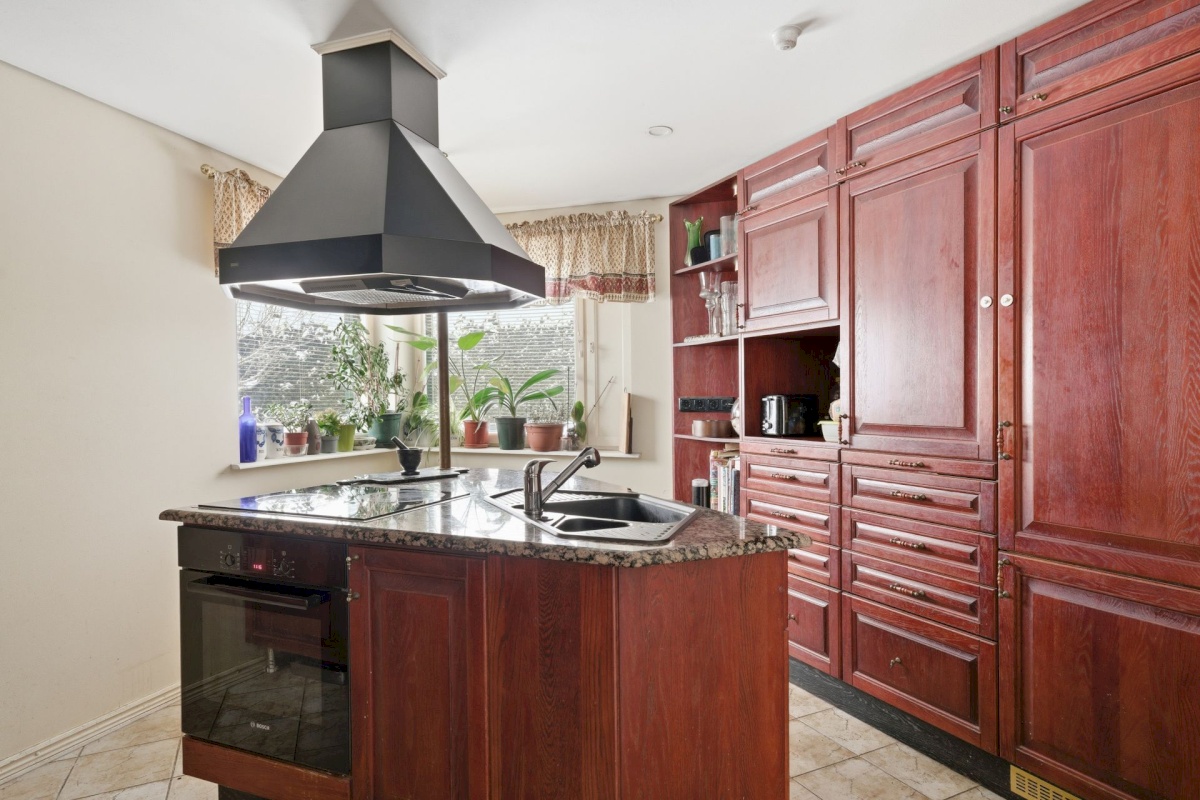 Tallinn, Pirita linnaosa, Hiie põik 2/1