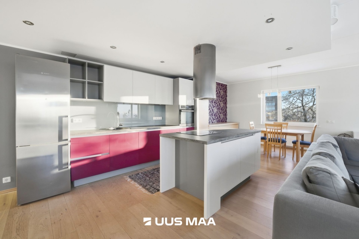 Tallinn, Kesklinna linnaosa, Pärnu mnt 104a