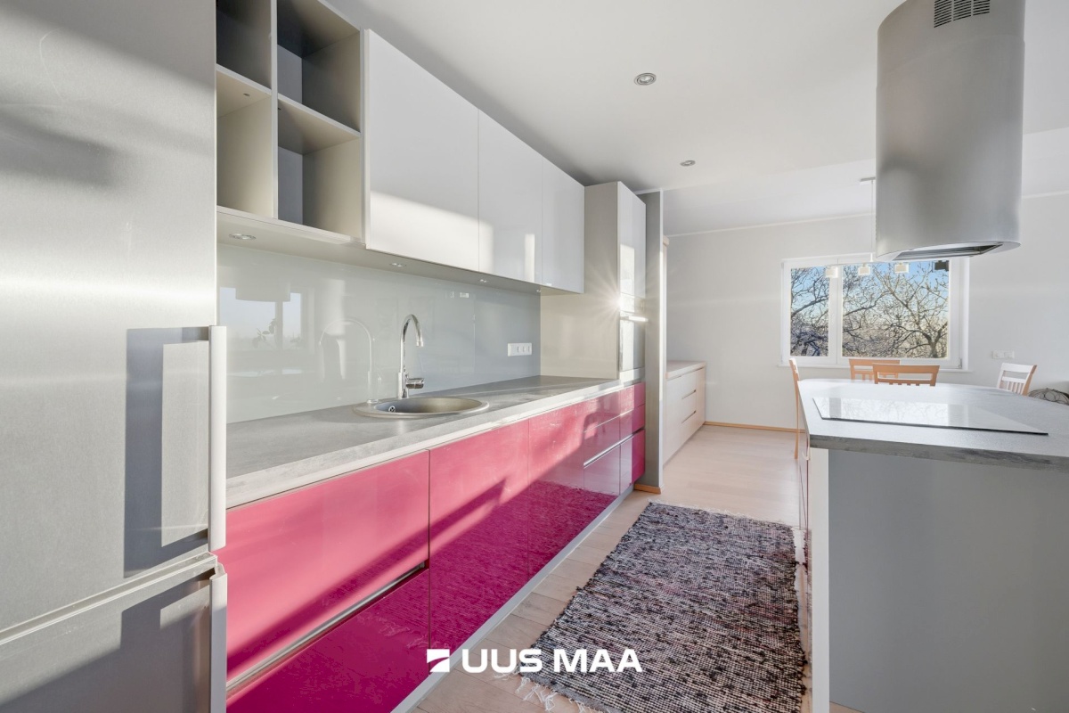 Tallinn, Kesklinna linnaosa, Pärnu mnt 104a