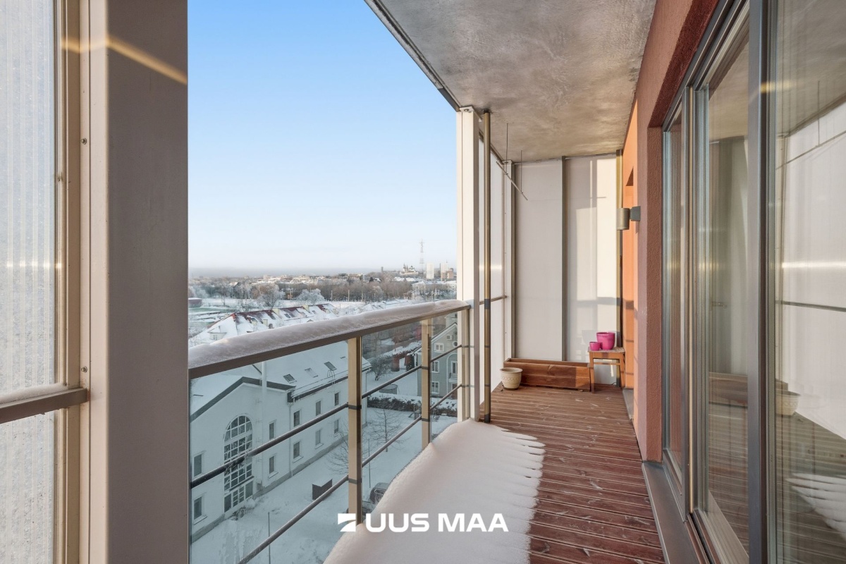 Tallinn, Kesklinna linnaosa, Pärnu mnt 104a