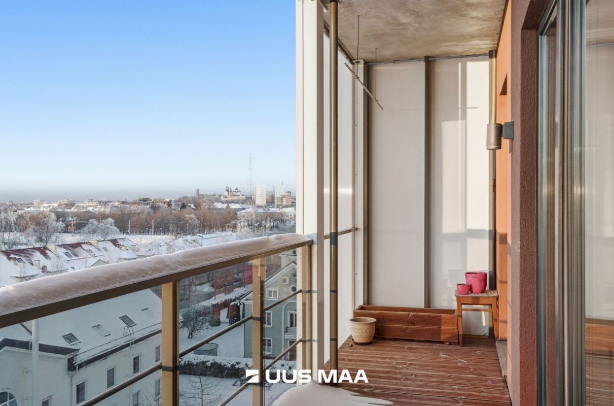 Tallinn, Kesklinna linnaosa, Pärnu mnt 104a