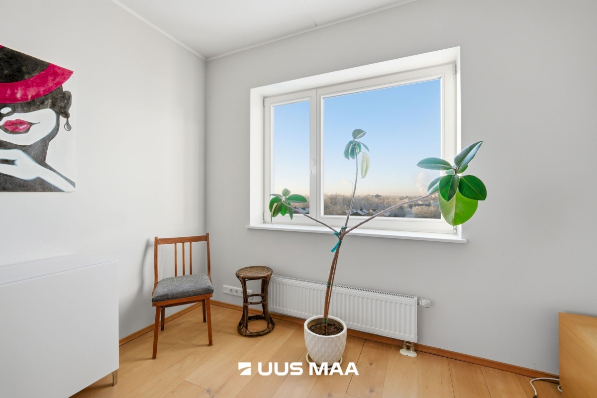 Tallinn, Kesklinna linnaosa, Pärnu mnt 104a