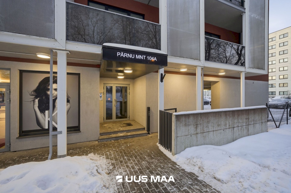 Tallinn, Kesklinna linnaosa, Pärnu mnt 104a