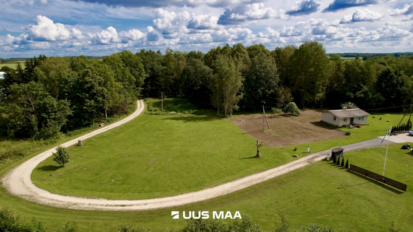 Kohila vald, Pahkla küla, Kalli tee Tiina