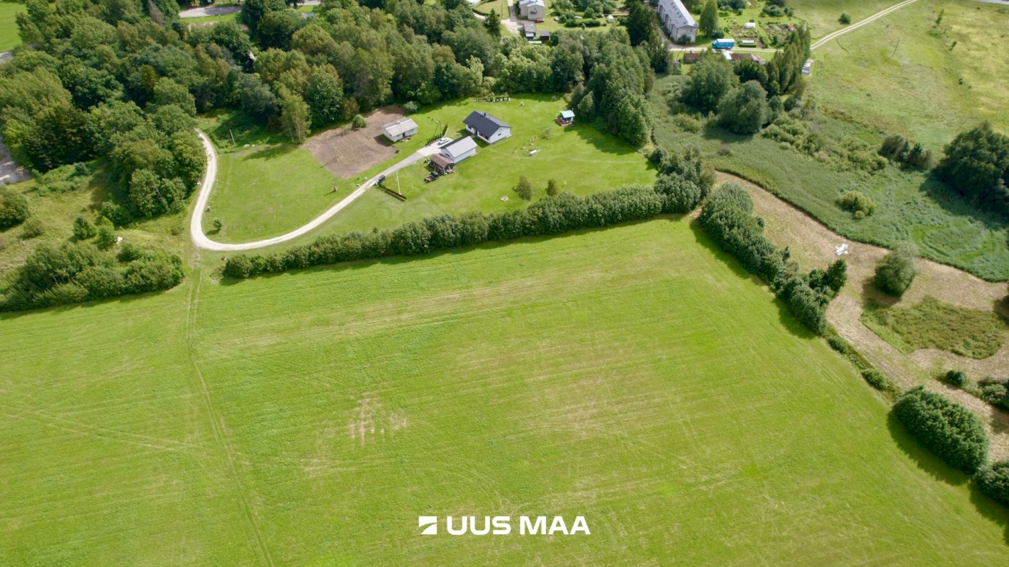 Kohila vald, Pahkla küla, Kalli tee Tiina