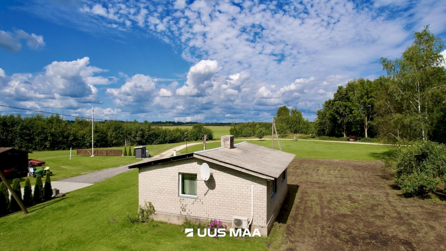 Kohila vald, Pahkla küla, Kalli tee Tiina