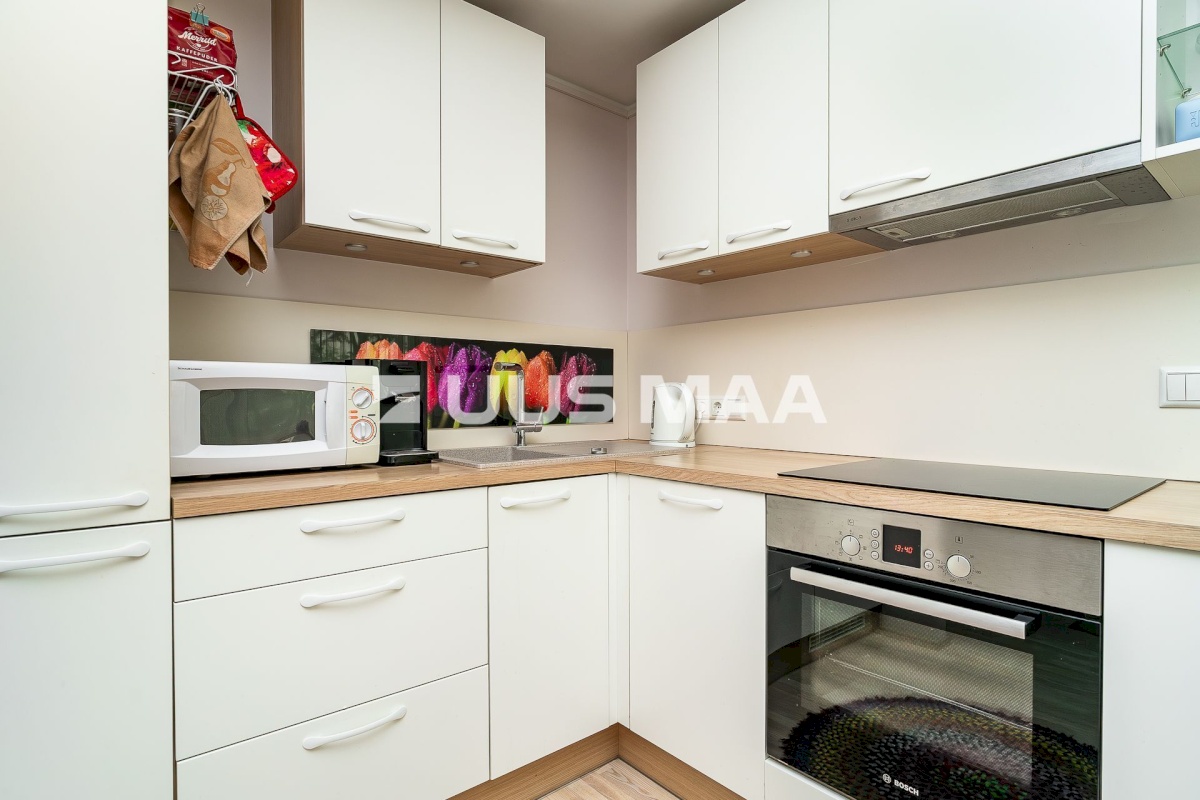 Tallinn, Kesklinna linnaosa, Staadioni tn 4