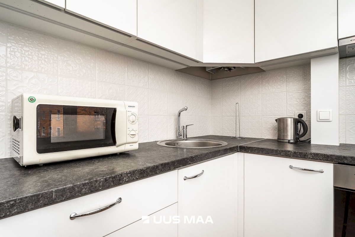 Tallinn, Põhja-Tallinna linnaosa, Tööstuse 75