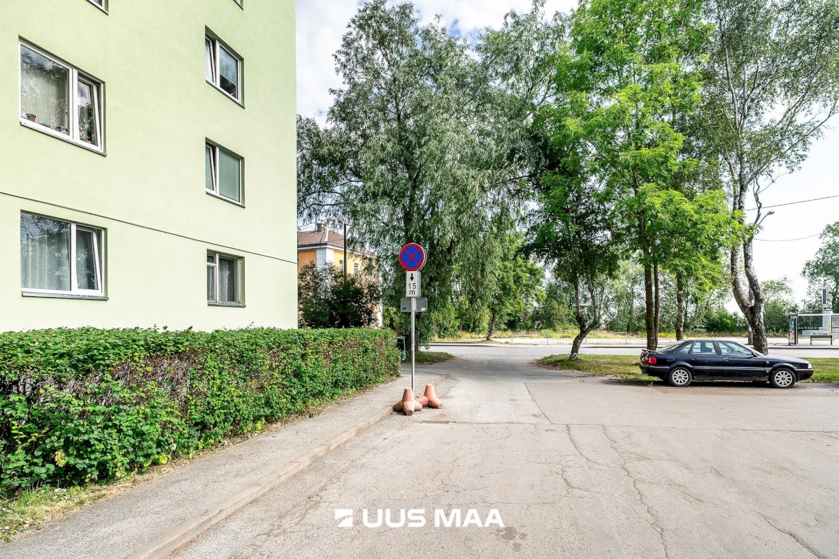 Tallinn, Põhja-Tallinna linnaosa, Tööstuse 75