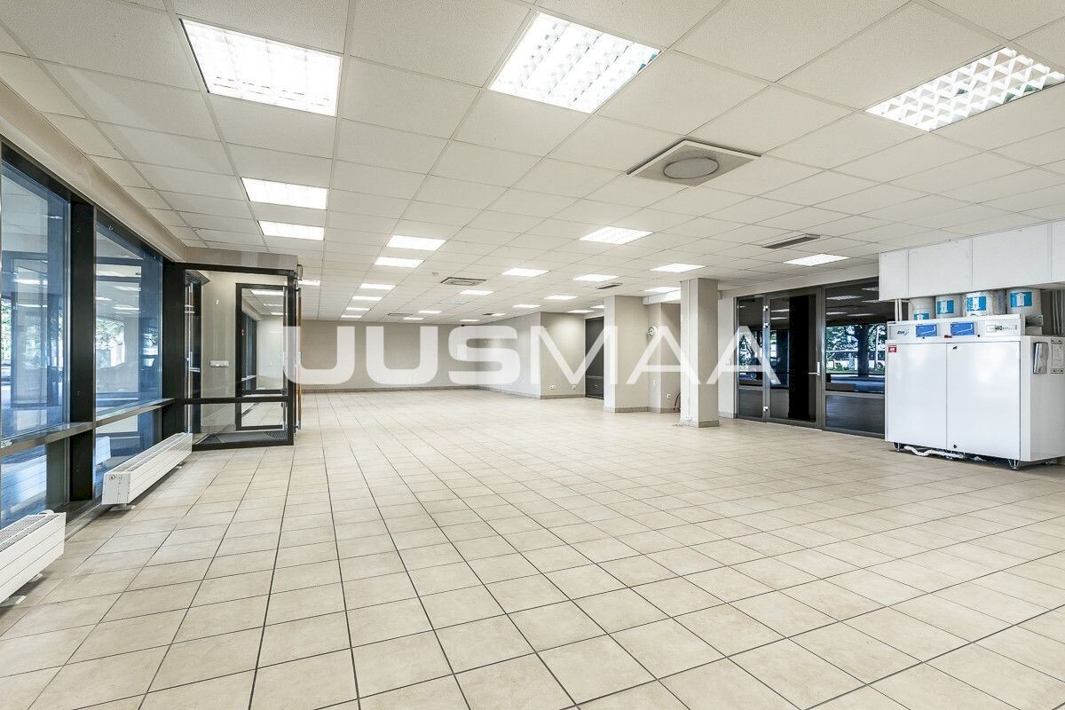 Tallinn, Kesklinna linnaosa, Veerenni tn 15