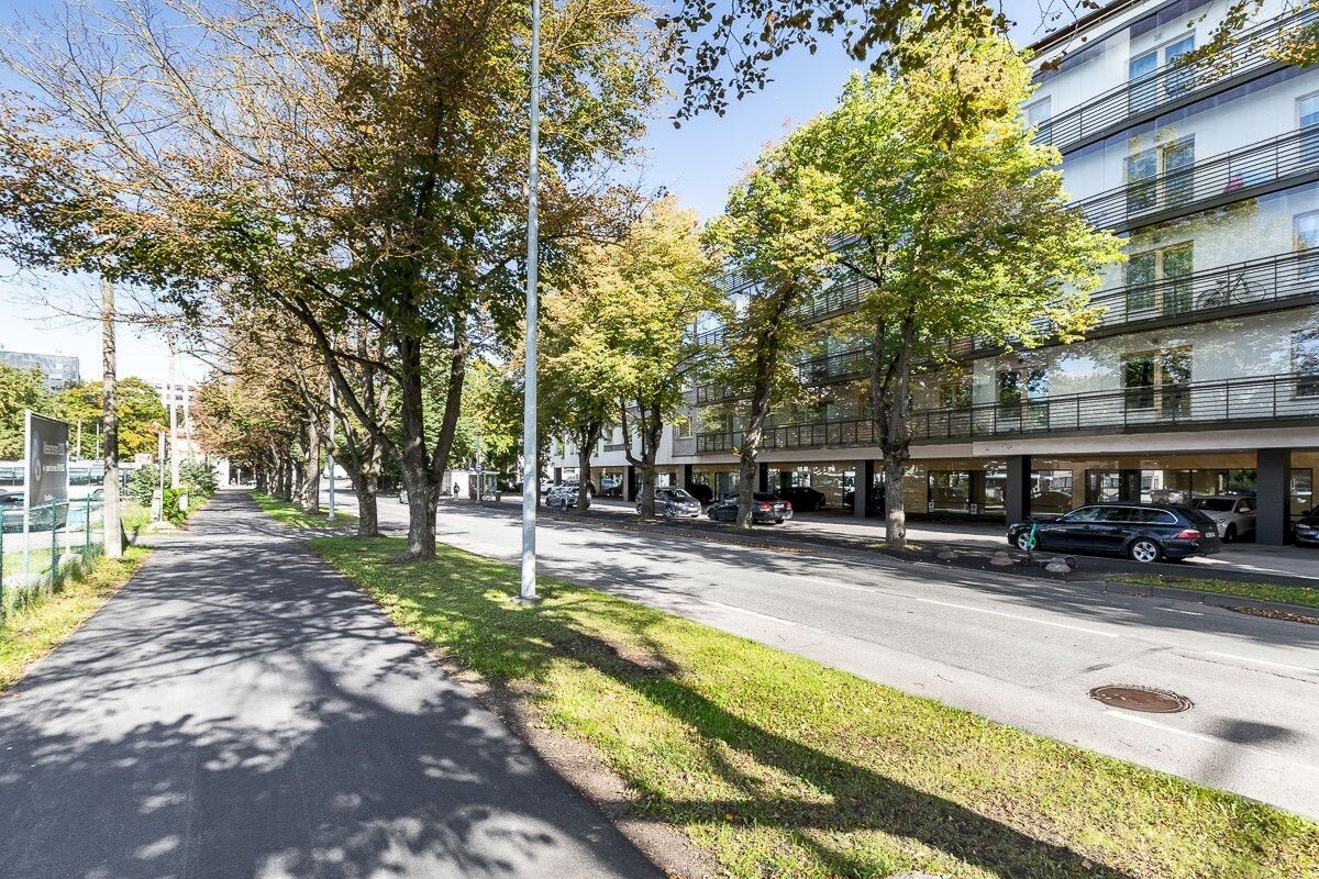 Tallinn, Kesklinna linnaosa, Veerenni tn 15