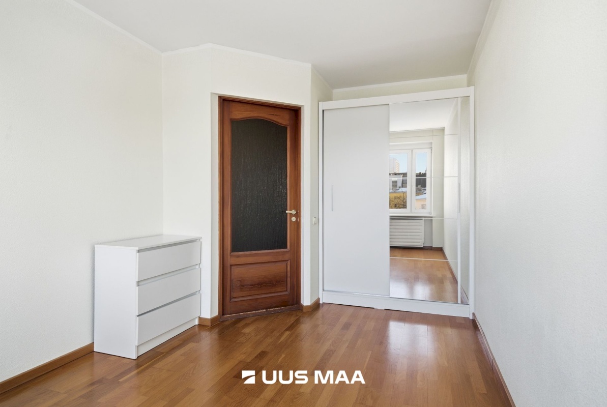 Tallinn, Kesklinna linnaosa, Pronksi 6