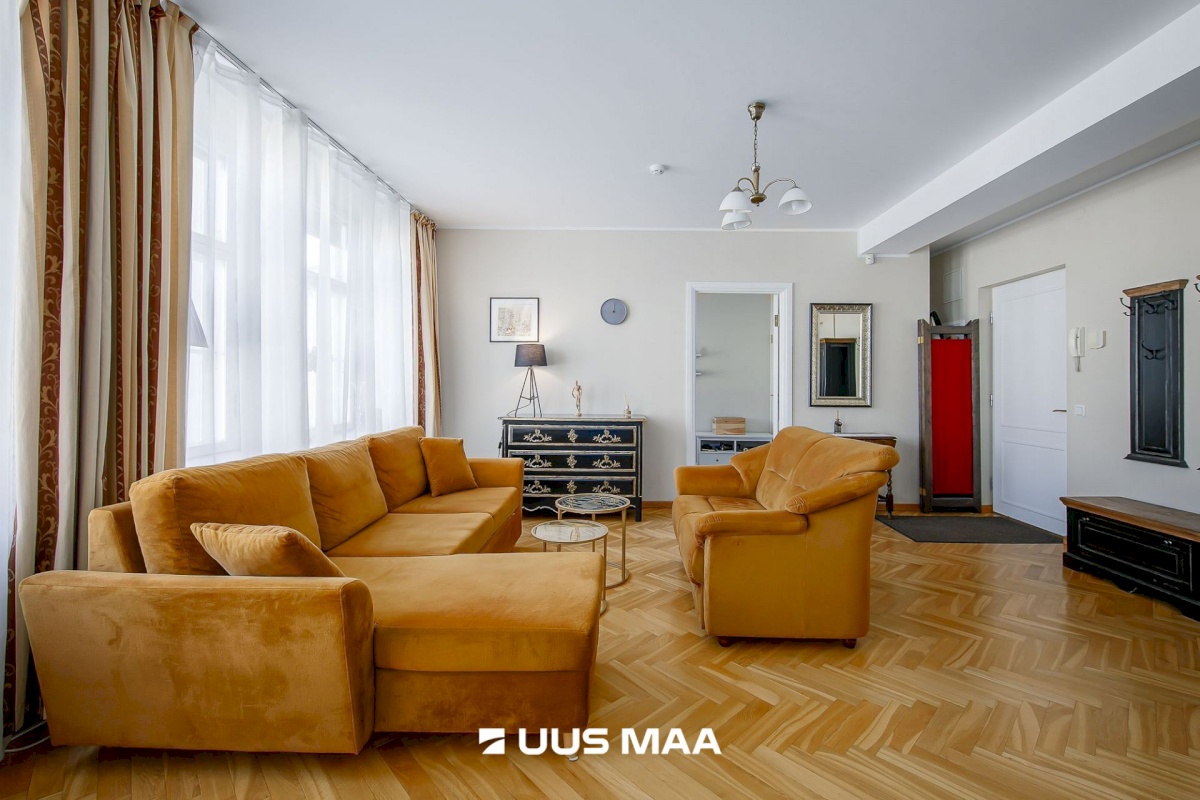 Tallinn, Kesklinna linnaosa, Vanalinn, Uus tn 28