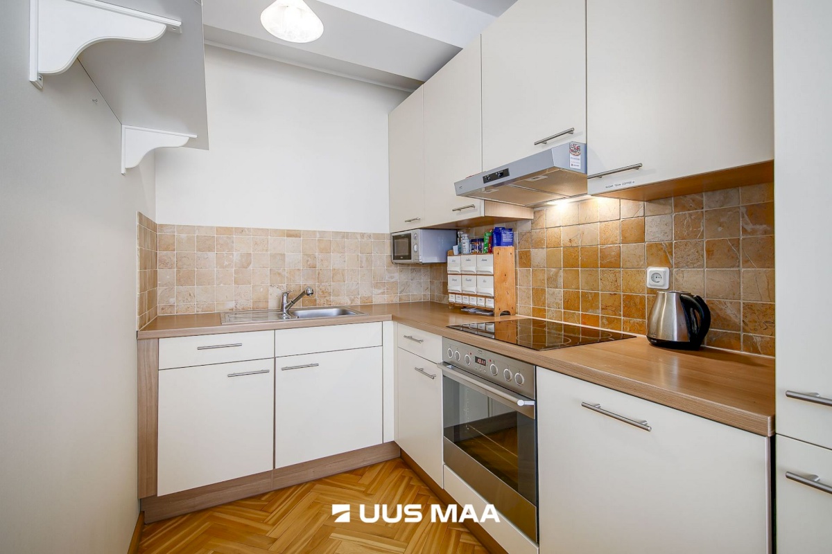 Tallinn, Kesklinna linnaosa, Vanalinn, Uus tn 28