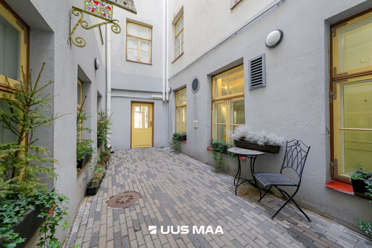 Tallinn, Kesklinna linnaosa, Vanalinn, Uus tn 28