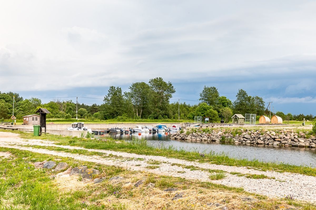Lääne-Nigula vald, Österby küla, Kutteri