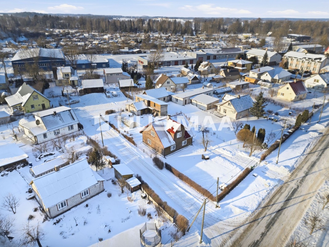 Jõhvi vald, Jõhvi linn, A. H. Tammsaare tn 21