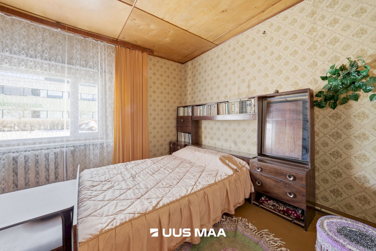 Jõhvi vald, Jõhvi linn, A. H. Tammsaare tn 21