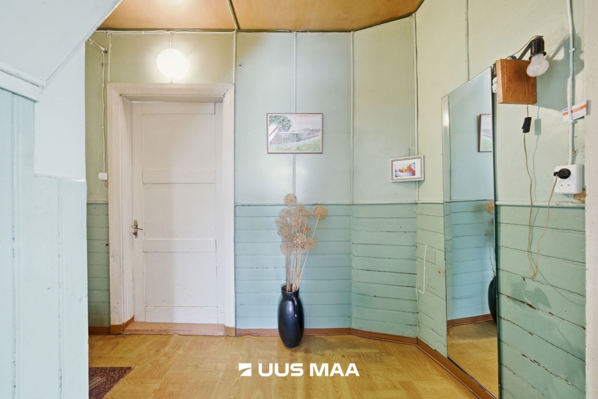 Jõhvi vald, Jõhvi linn, A. H. Tammsaare tn 21