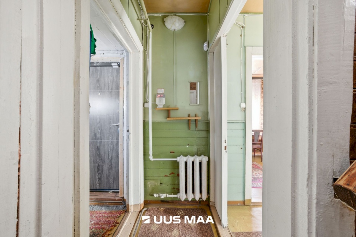 Jõhvi vald, Jõhvi linn, A. H. Tammsaare tn 21