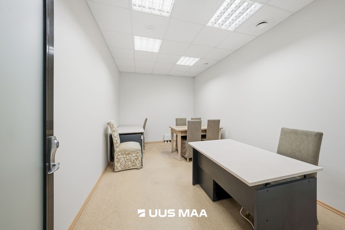 Tallinn, Kesklinna linnaosa, Veerenni tn 15