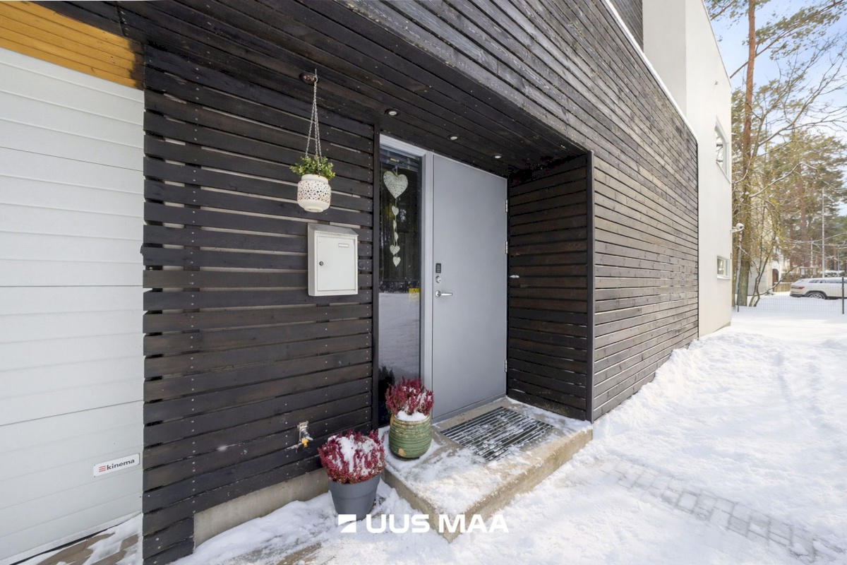 Tallinn, Pirita linnaosa, Lepiku, Paabusilma tn 10