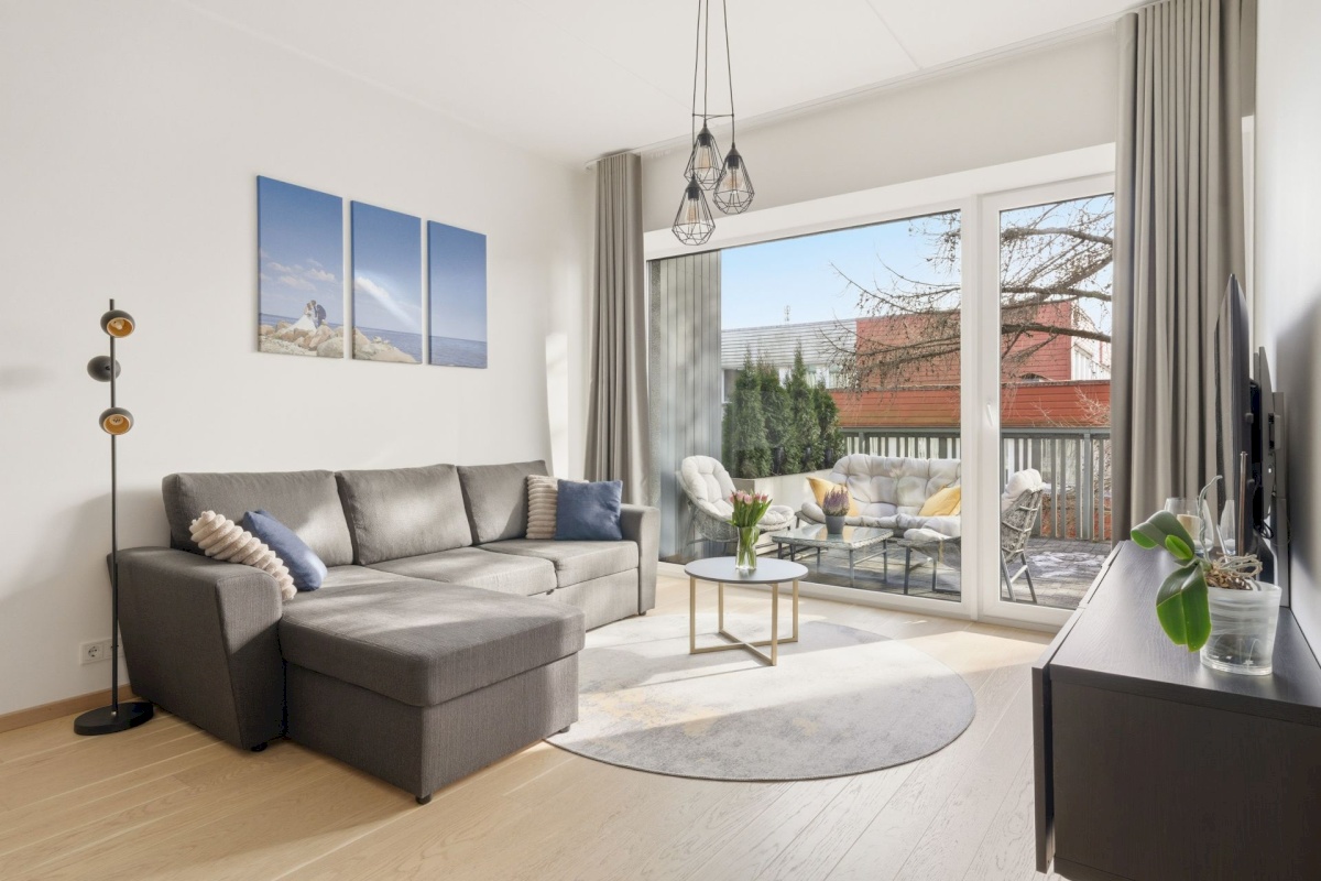 Saku vald, Saku alevik, Juubelitammede tee 15a