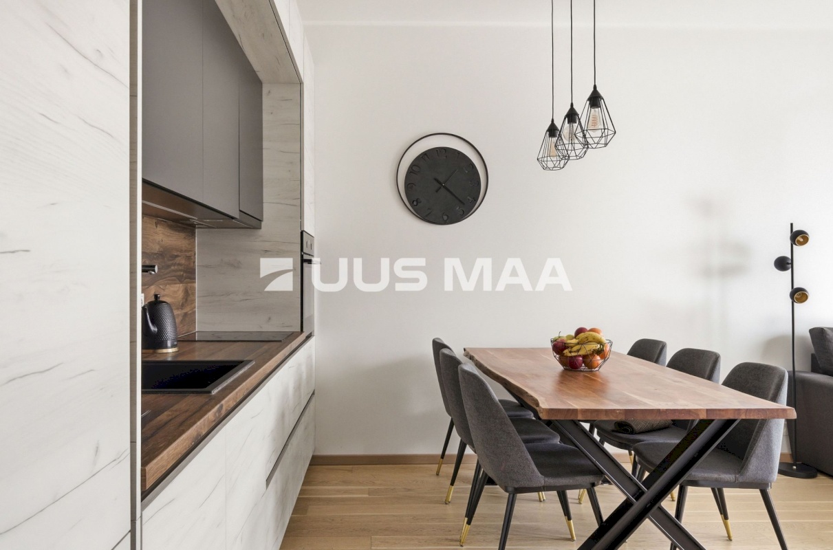 Saku vald, Saku alevik, Juubelitammede tee 15a