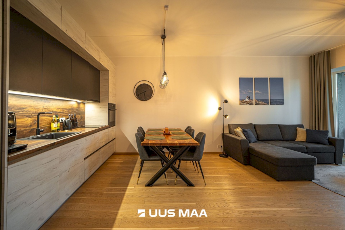 Saku vald, Saku alevik, Juubelitammede tee 15a