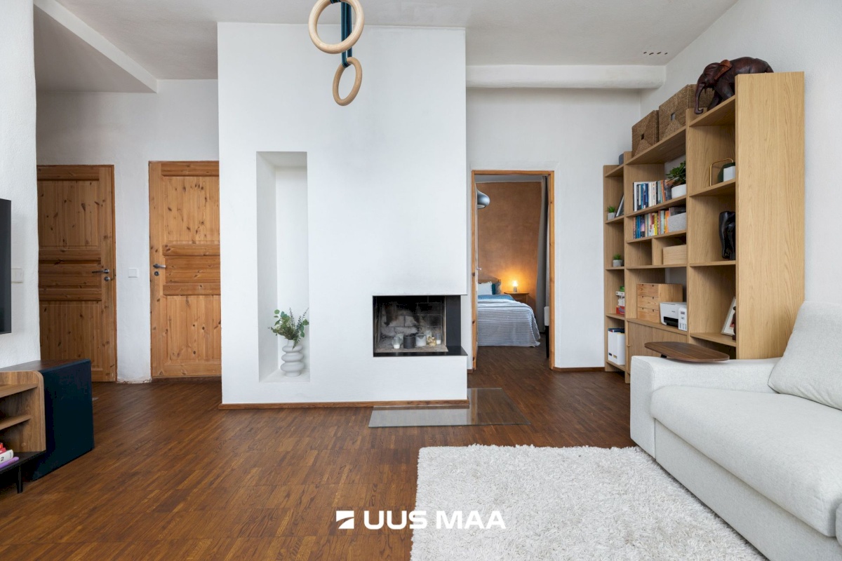 Tallinn, Põhja-Tallinna linnaosa, Põhja pst 11a