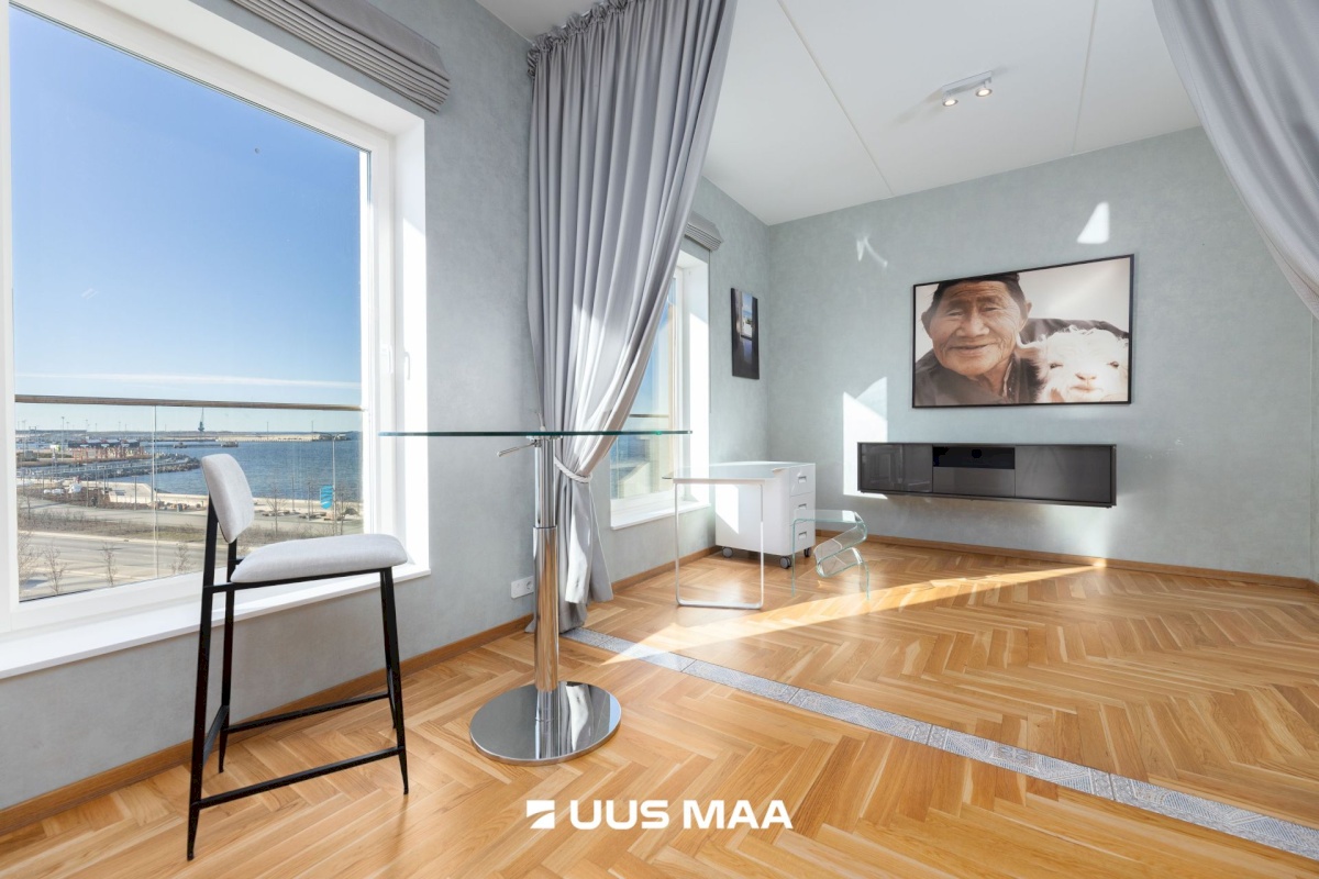 Tallinn, Kesklinna linnaosa, Kiikri tn 2/3