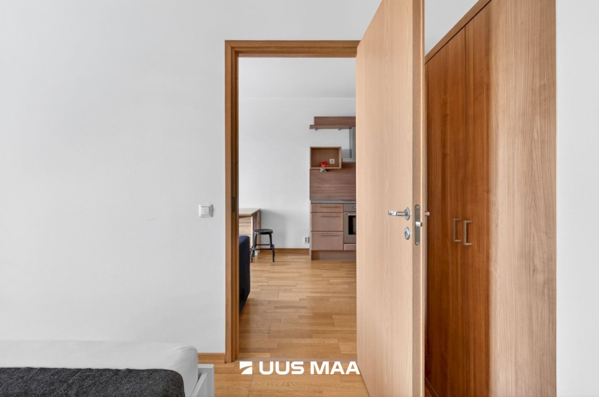 Tallinn, Kesklinna linnaosa, Jõe 7