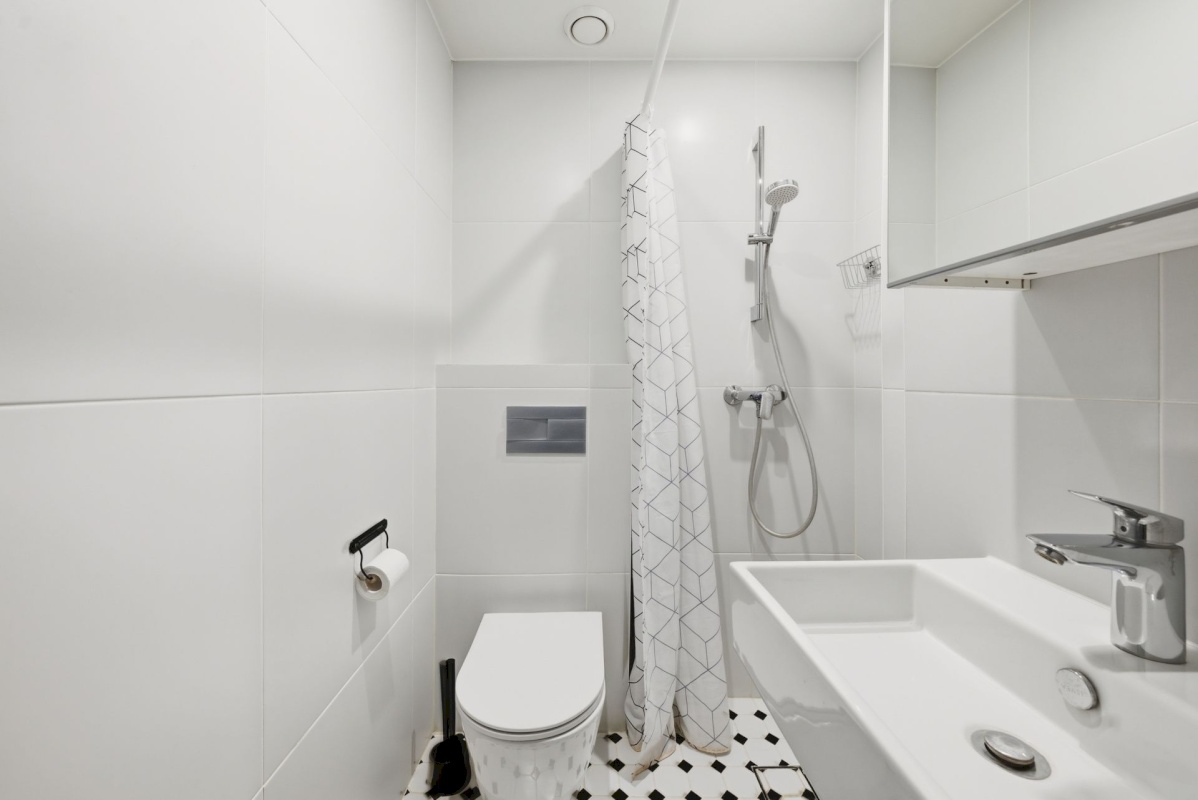 Tallinn, Kesklinna linnaosa, Narva mnt 40