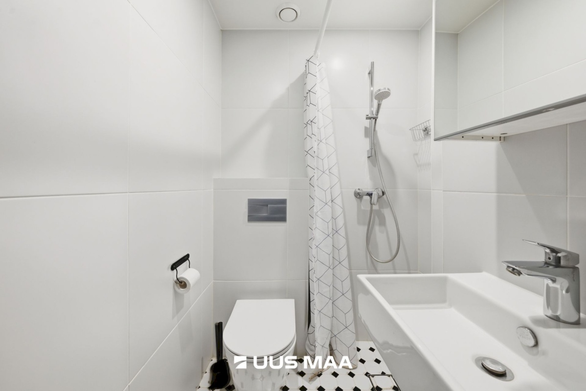 Tallinn, Kesklinna linnaosa, Narva mnt 40