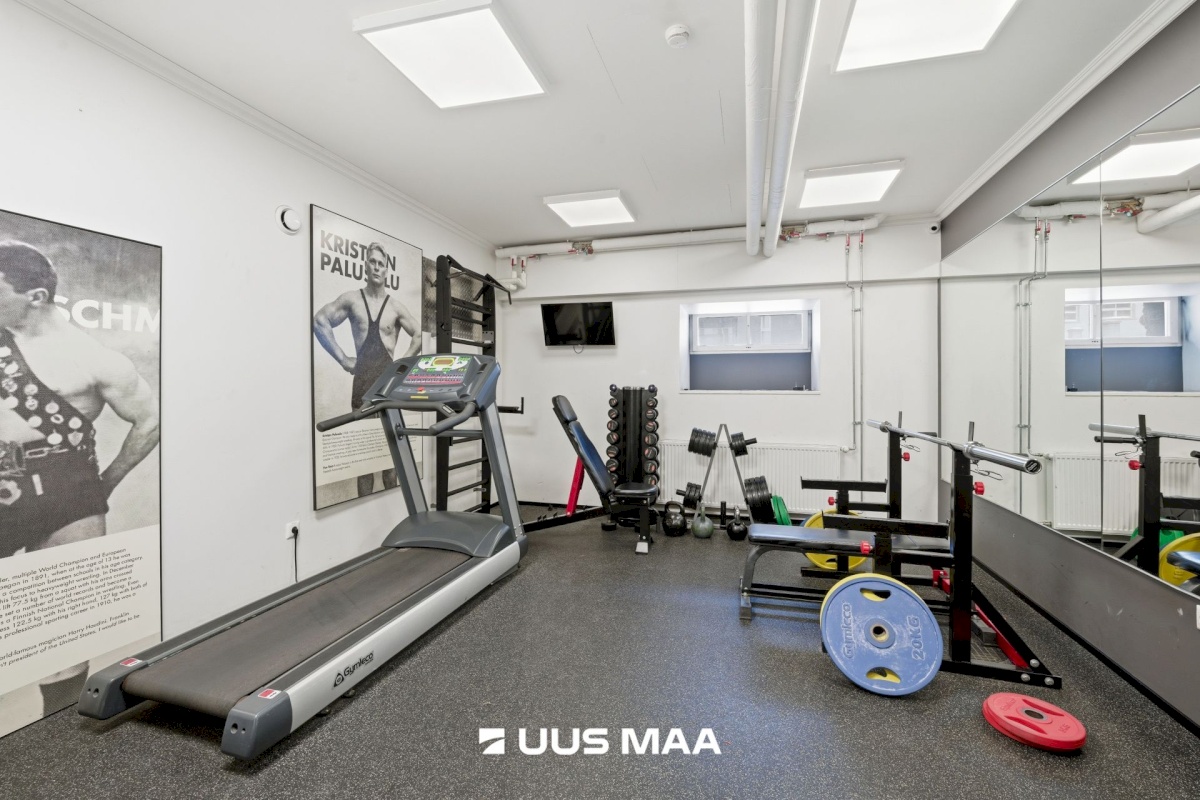 Tallinn, Kesklinna linnaosa, Narva mnt 40