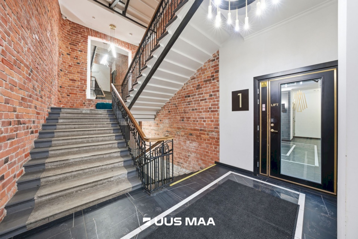 Tallinn, Kesklinna linnaosa, Narva mnt 40