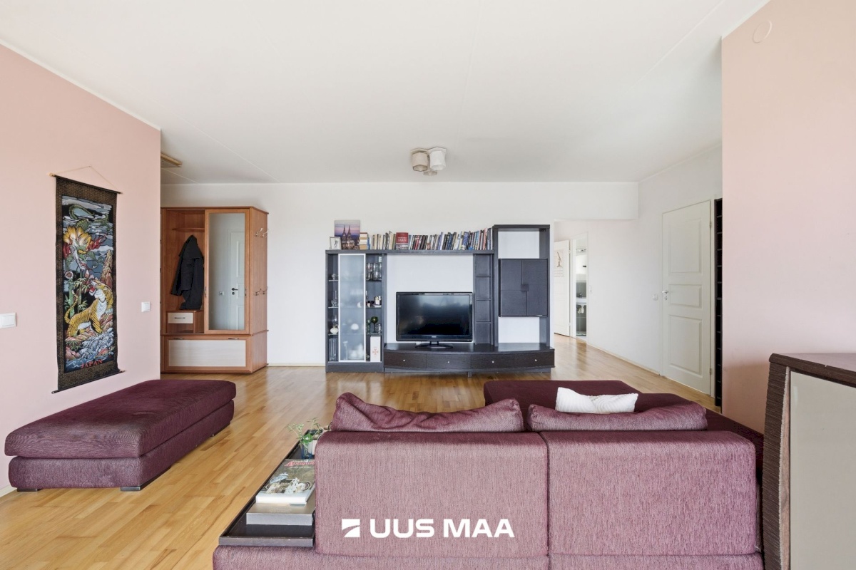 Tallinn, Lasnamäe linnaosa, Vana-Kuuli 5