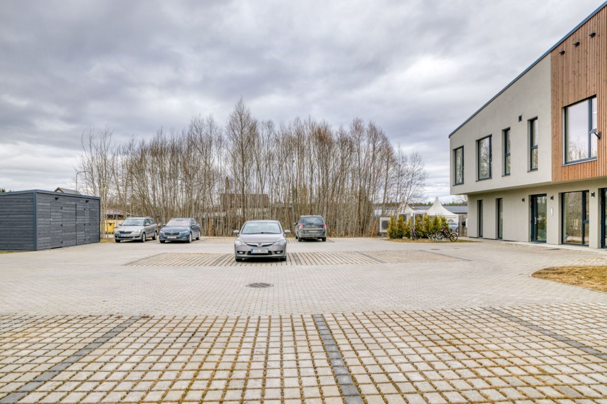 Kohila vald, Urge küla, Kiriku tee 4