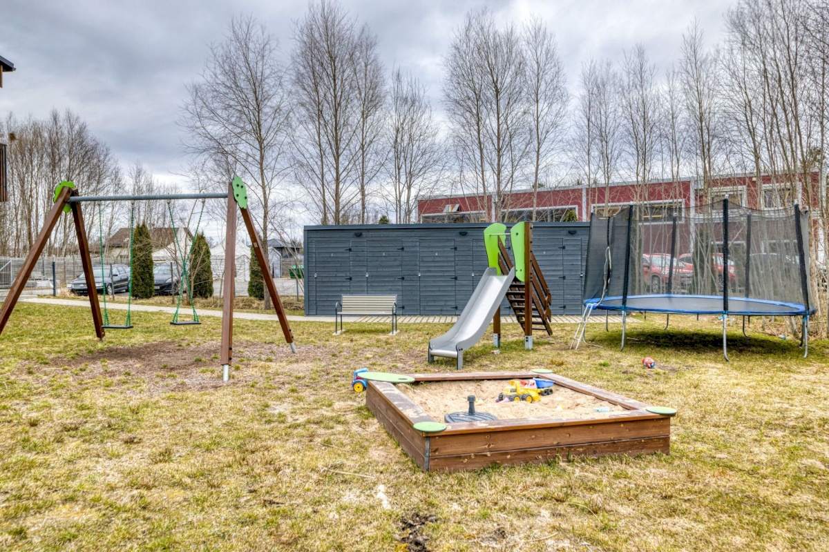 Kohila vald, Urge küla, Kiriku tee 4