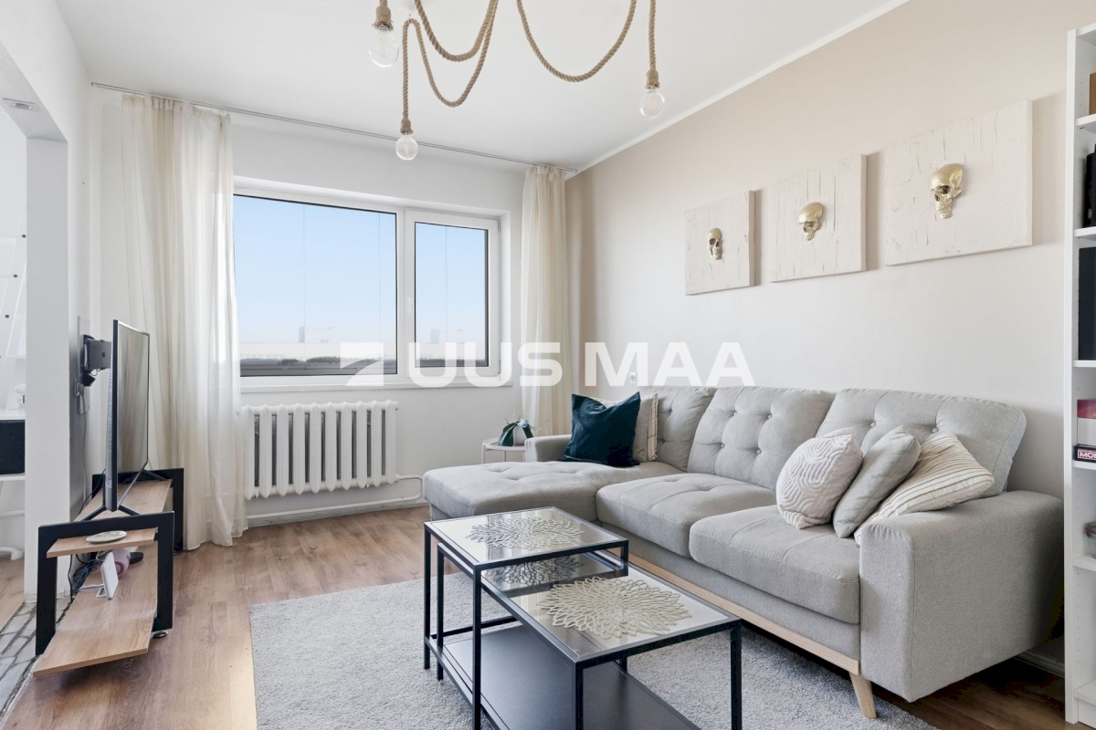 Tallinn, Mustamäe linnaosa, Sõpruse puiestee 196